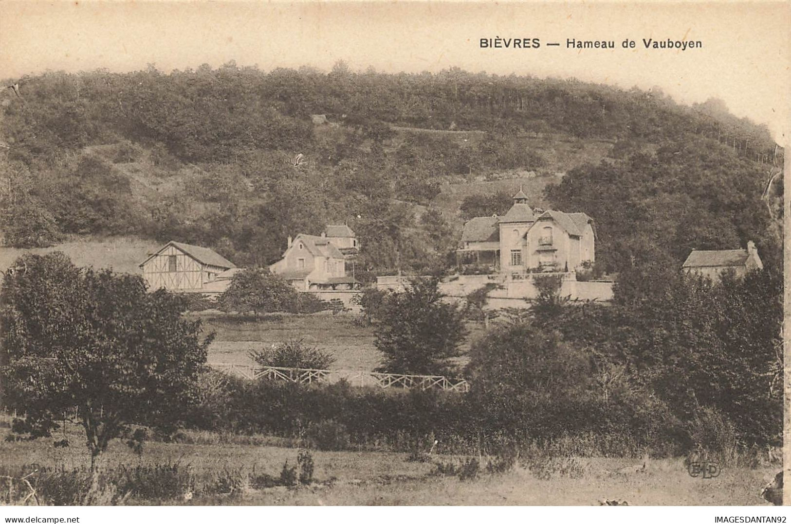 91 BIEVRES #26875 HAMEAU DE VAUBOYEN - Bievres