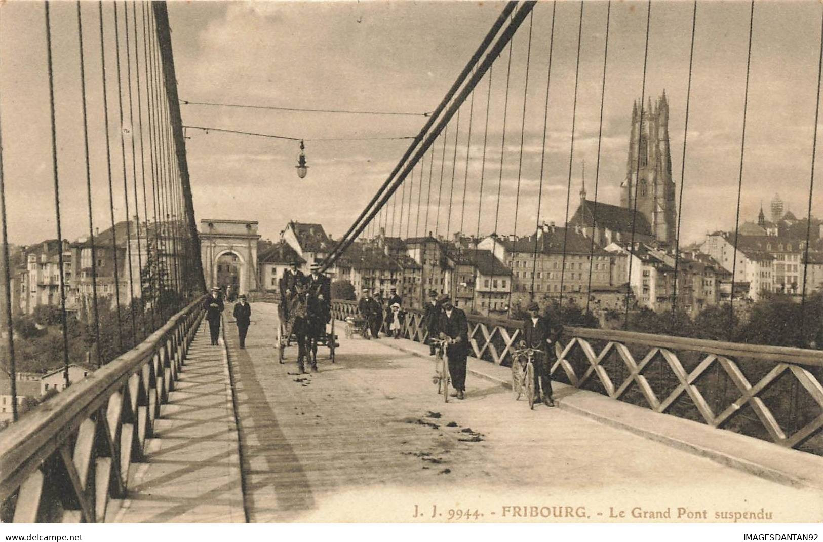 SUISSE FIBOURG #28869 LE GRAND PONT SUSPENDU ATTELAGE - Otros & Sin Clasificación