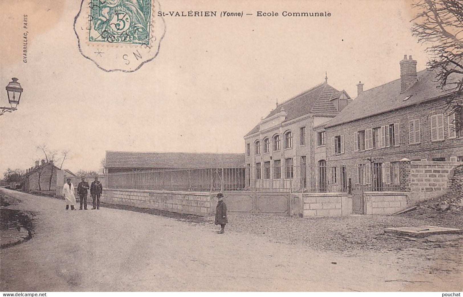 XXX Nw-(89) ST VALERIEN - ECOLE COMMUNALE - ANIMATION - Saint Valerien