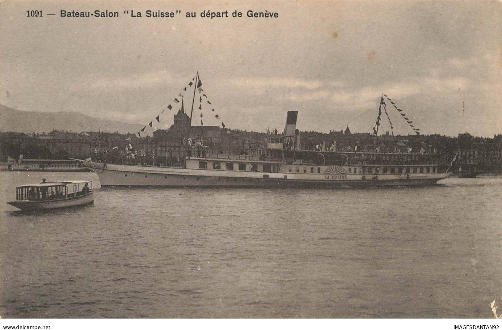SUISSE #32115 GENEVE BATEAU SALON LA SUISSE AU DEPART - Genève