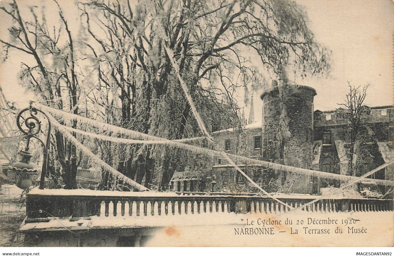 11 NARBONNE #MK34705 LE CYCLONE DU 20 DECEMBRE1920 LA TERRASSE DU MUSEE - Narbonne