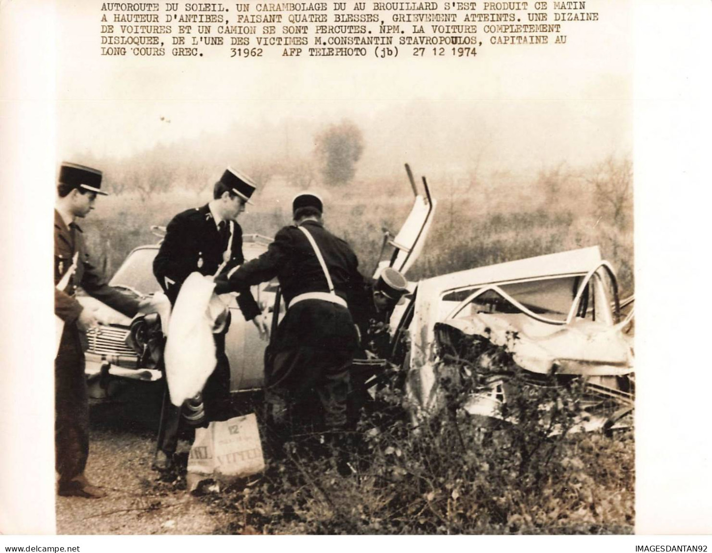 06 ANTIBES #PP1158 CARAMBOLAGE ACCIDENT SUR AUTOROUTE DU SOLEIL 1974 - Sonstige & Ohne Zuordnung