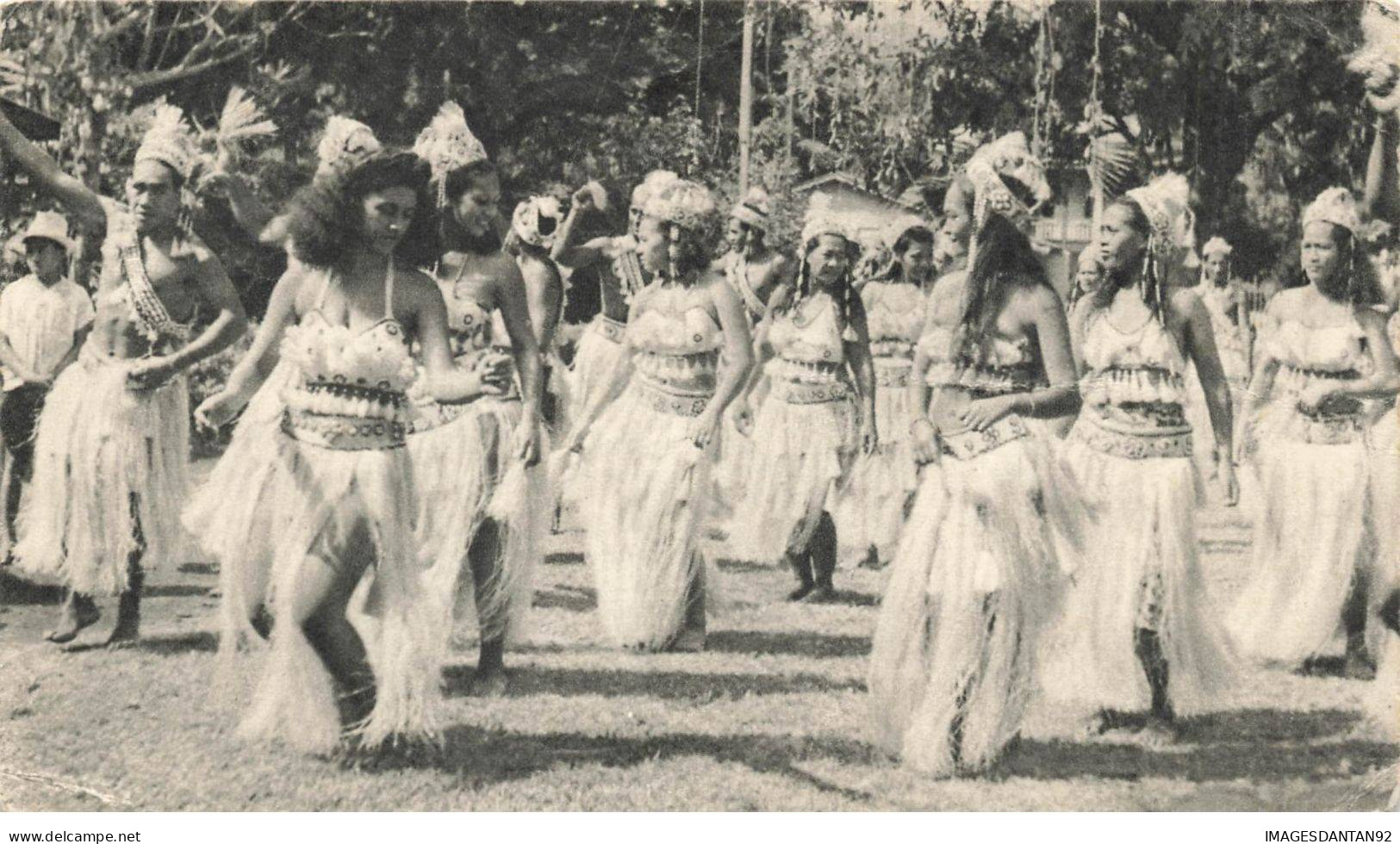 TAHITI #32569 DANS LE SILLAGE DE BOUGAINVILLE DANSEUSES TAHITIENNES - Tahiti