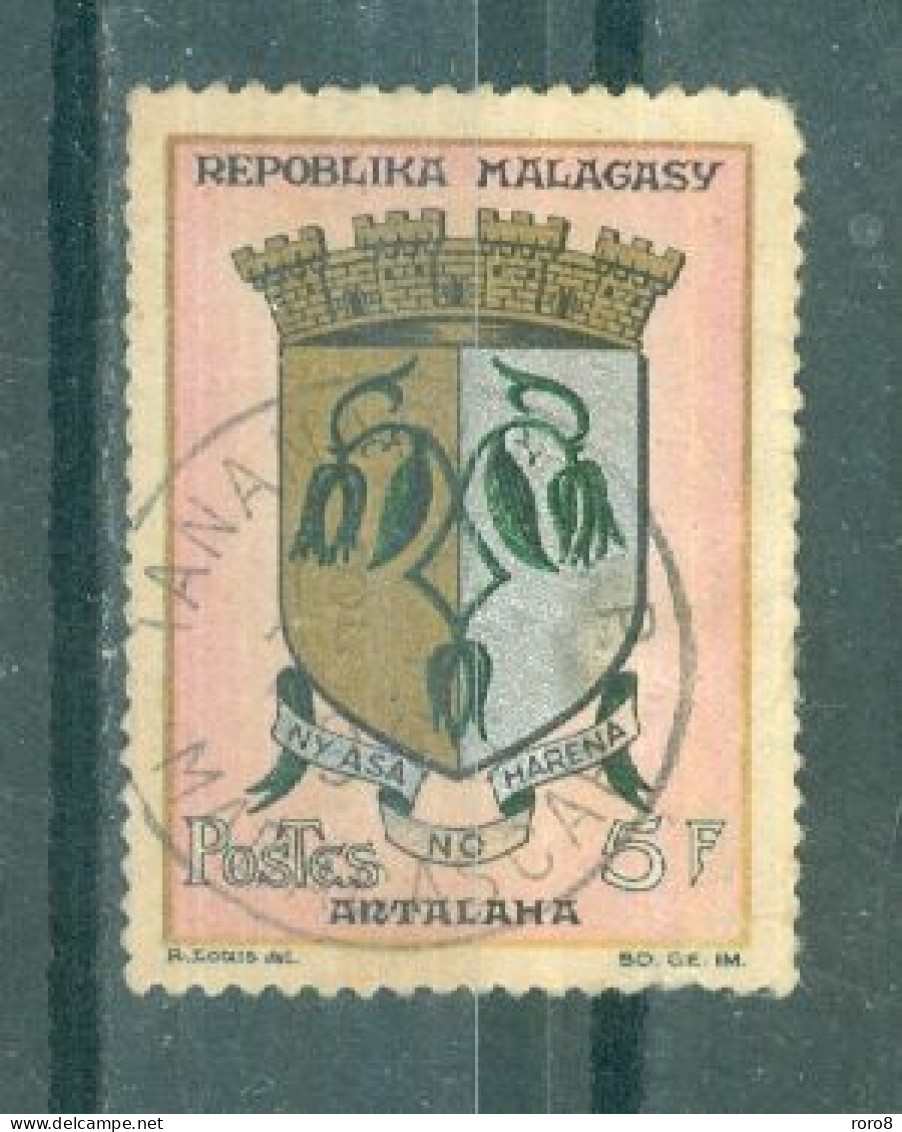 MADAGASCAR - N°388A Oblitéré. Armoities. - Briefmarken