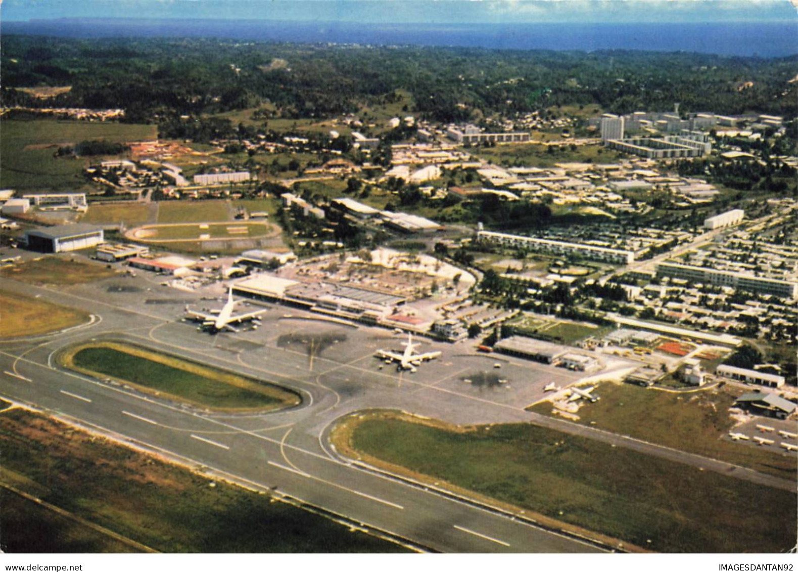 GUADELOUPE #MK34315 AEROPORT DE POINTE A PITRE LE RAIZET - Pointe A Pitre