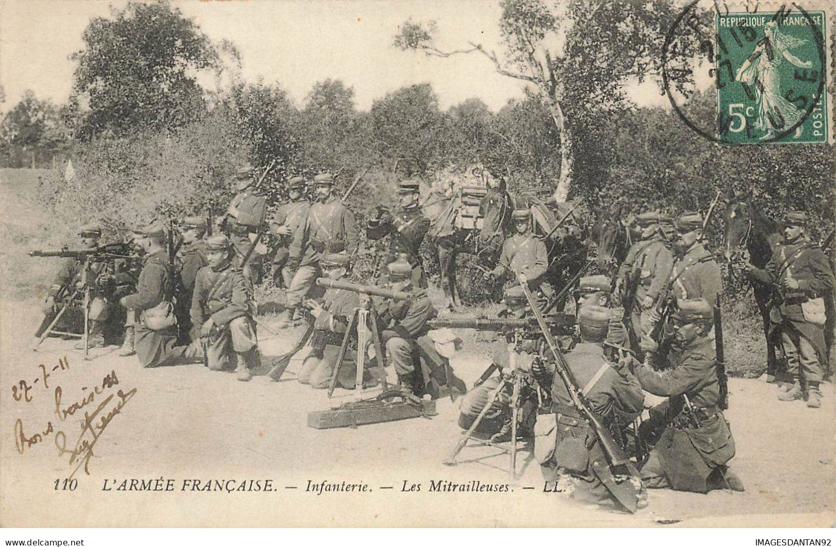 MILITAIRES #MK39696 L ARMEE FRANCAISE INFANTERIE LES MITRAILLEUSES - Regimenten