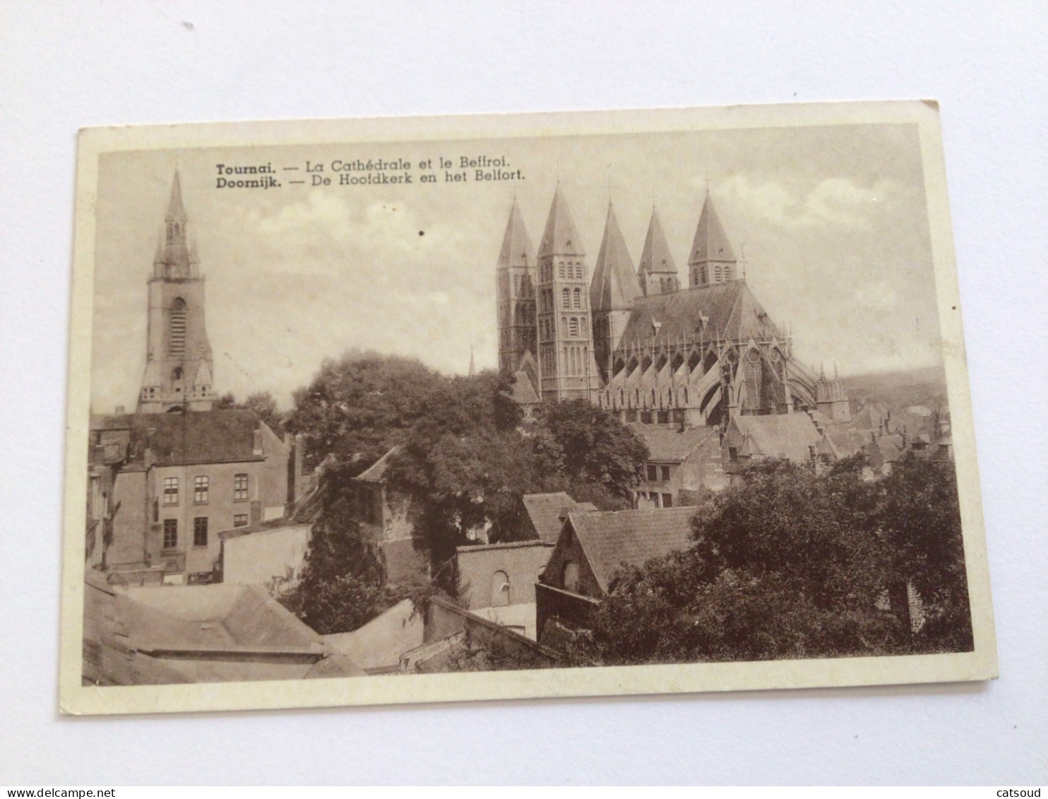 Carte Postale Ancienne.(1938) Tournai La Cathédrale Et Le Beffroi - Tournai