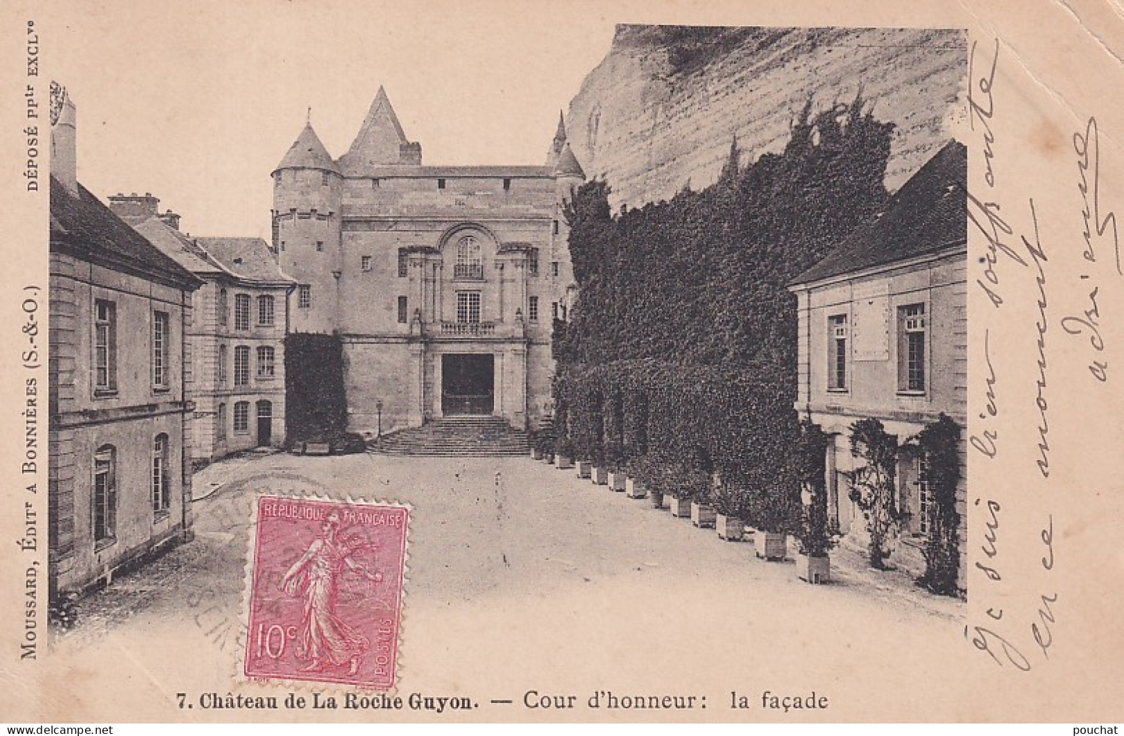 XXX Nw-(95) CHATEAU DE LA ROCHE GUYON - LA COUR D'HONNEUR : LA FACADE - La Roche Guyon