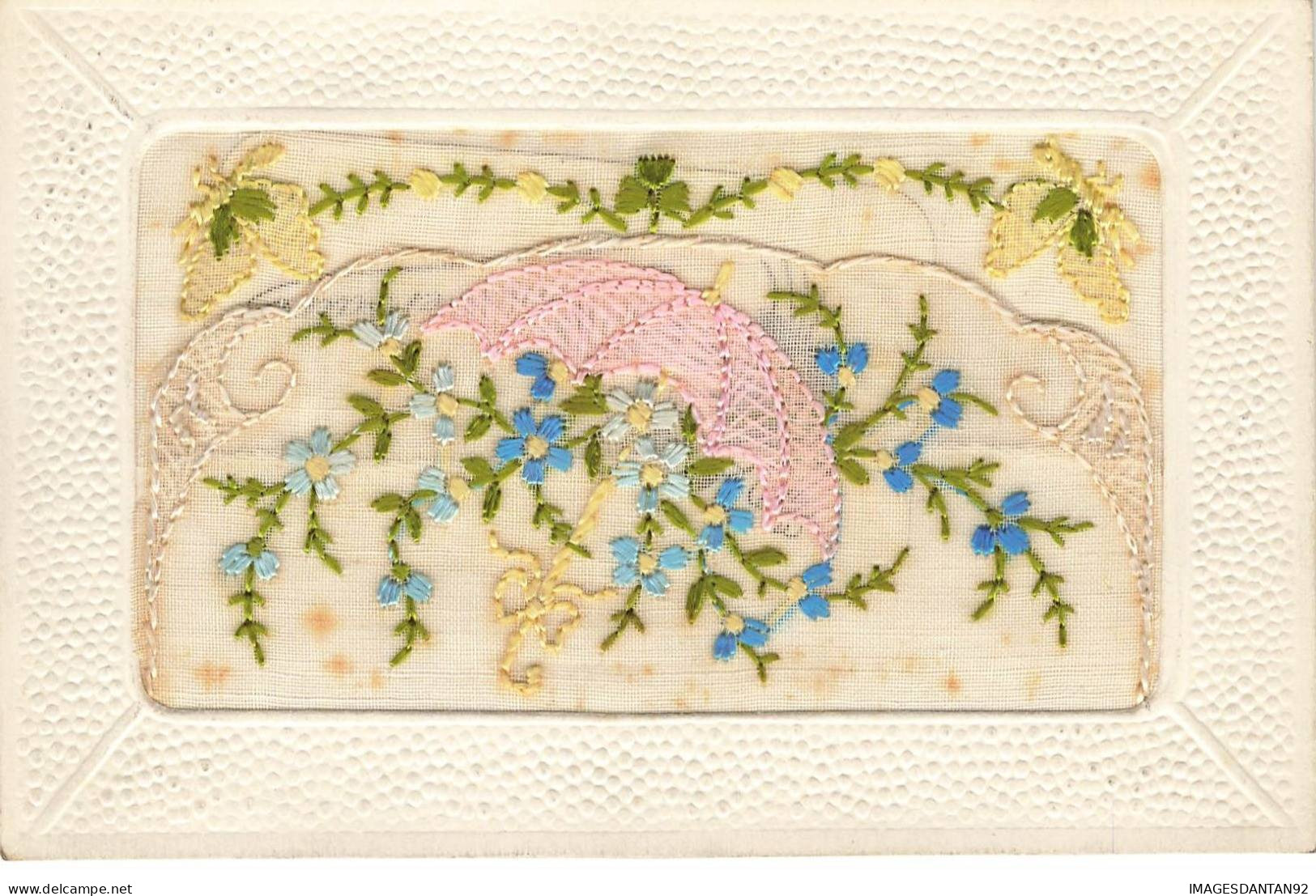 CARTE BRODEE #MK34015 FLEURS BLEU ET PARAPLUIE - Brodées