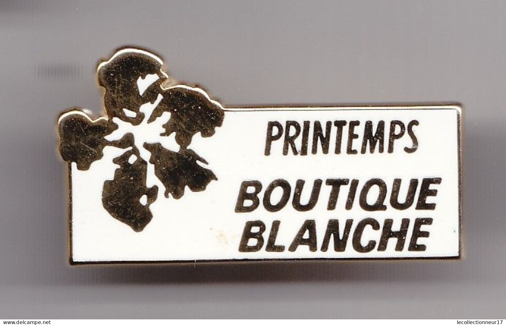 Pin's Magasins Printemps Boutique Blanche 7975JL - Merken