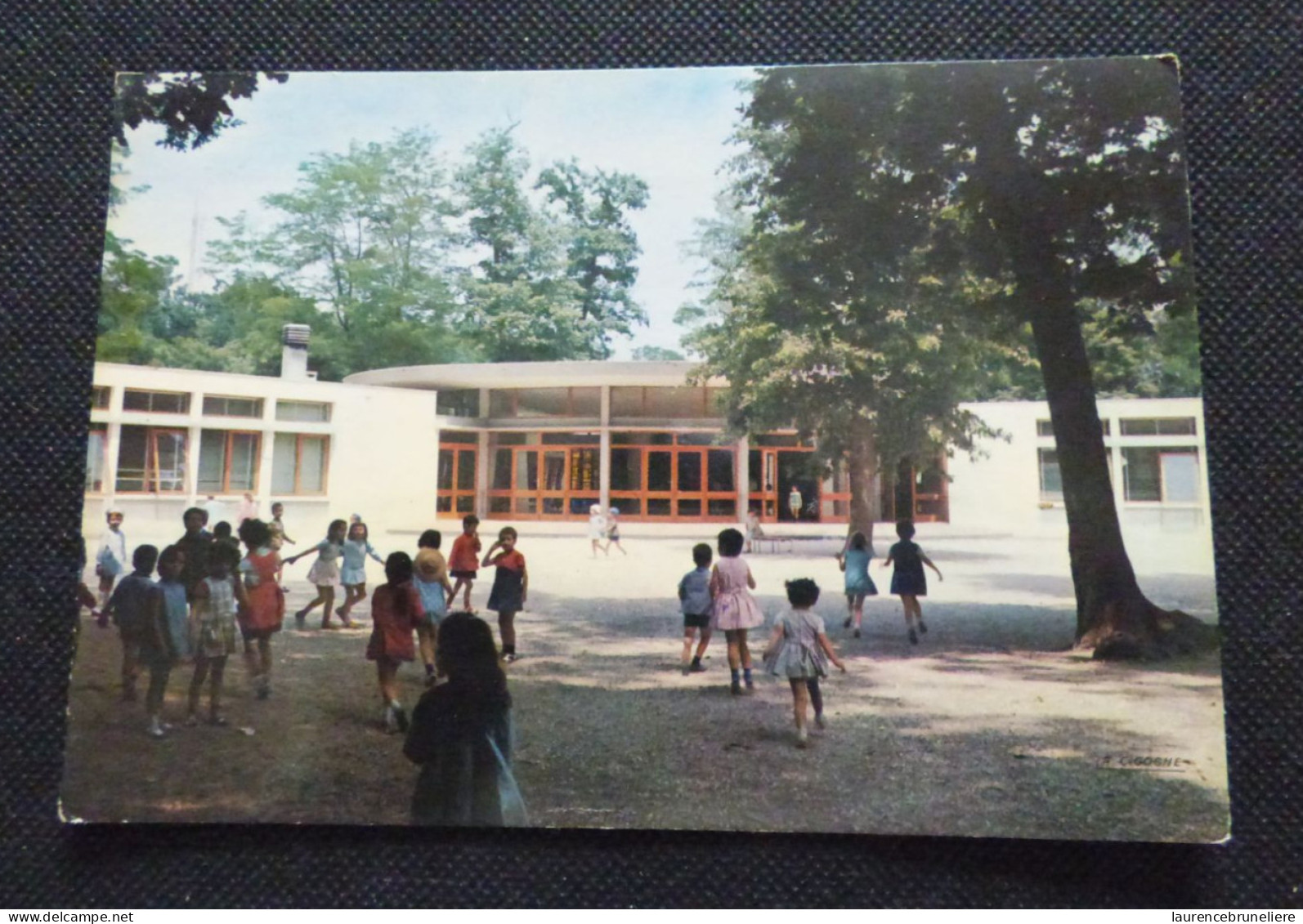 33 - GIRONDE  -  SAINT-MEDARD EN JALLES - L'ECOLE MATERNELLE - Otros & Sin Clasificación