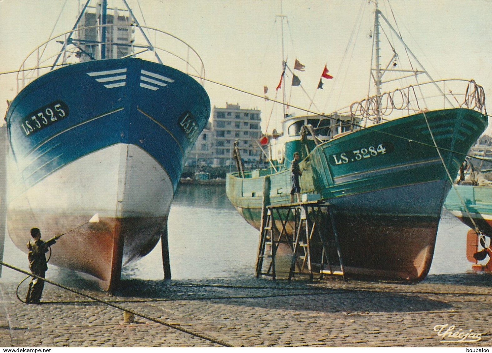 LES SABLES D'OLONNE - LE CARENAGE DES BATEAUX - Sables D'Olonne