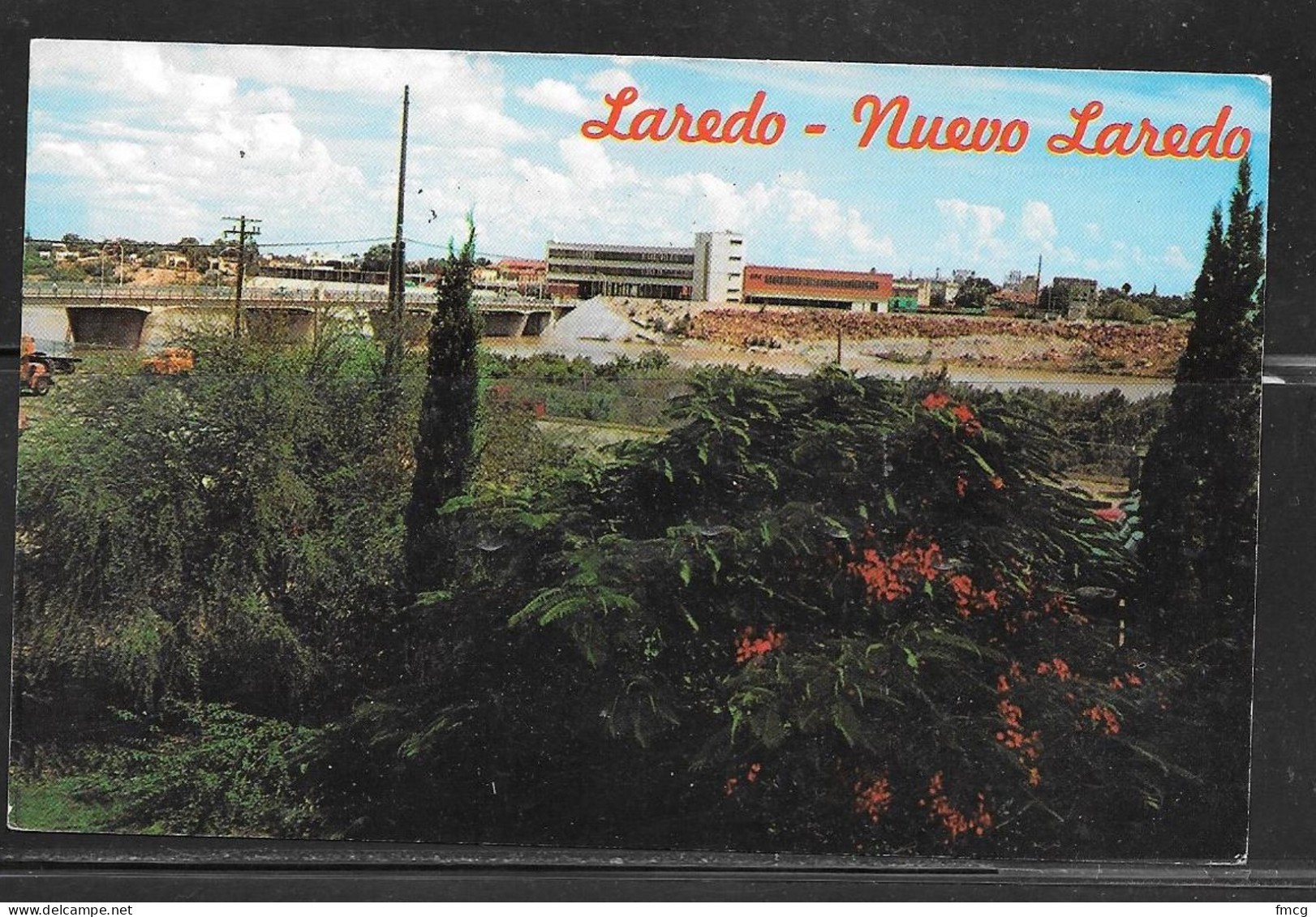 Mexico, Nuevo Laredo, Customs Building, Unused  - Messico