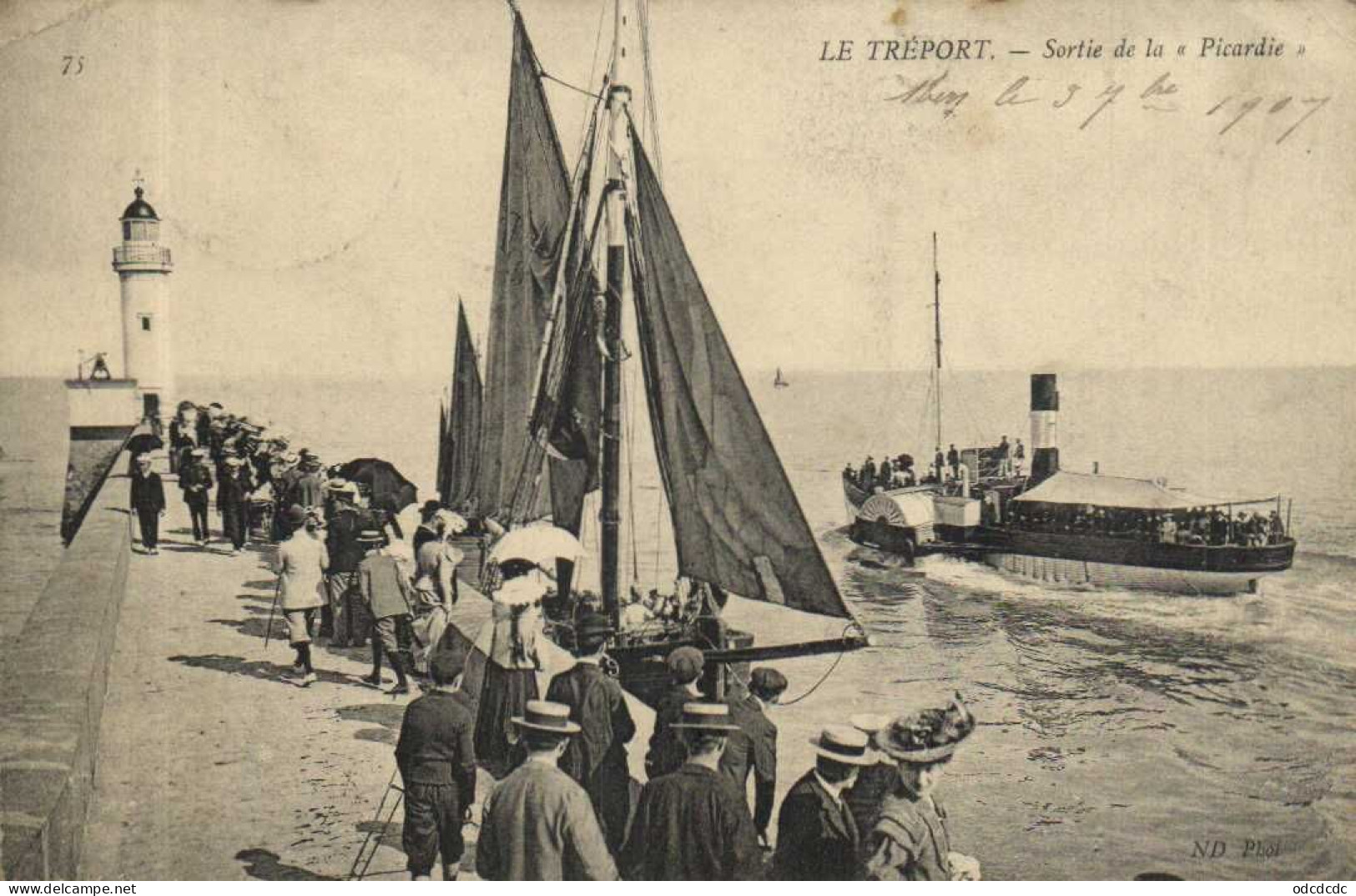 LE TREPORT  Sortie De La "Picardie " RV - Le Treport