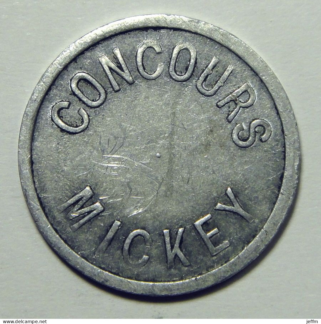 Disney - Concours Mickey - Jeton En Alu - Revers "E" - Monedas / De Necesidad