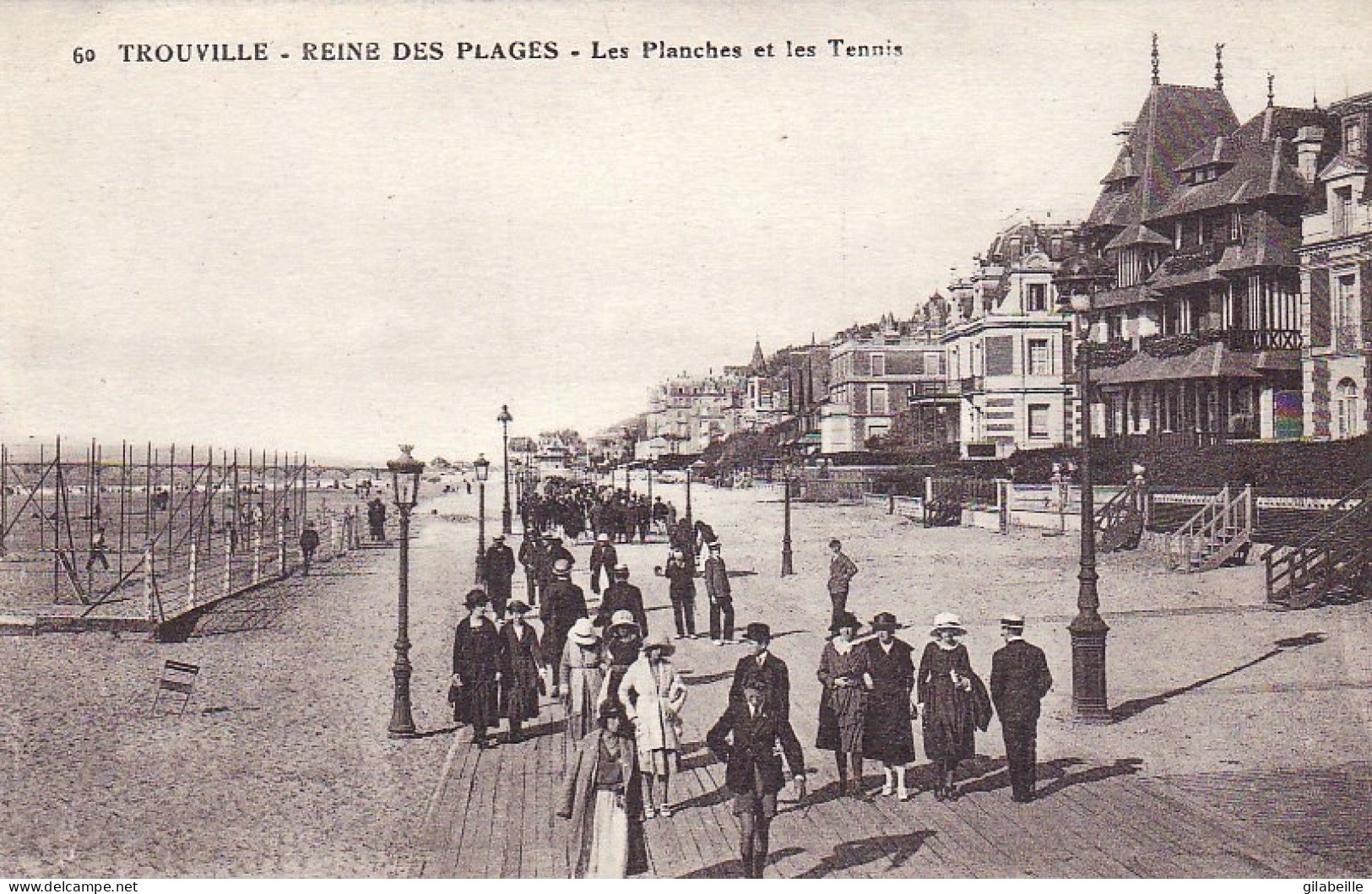 14 -  TROUVILLE -  Les Planches Et Les Tennis - Trouville