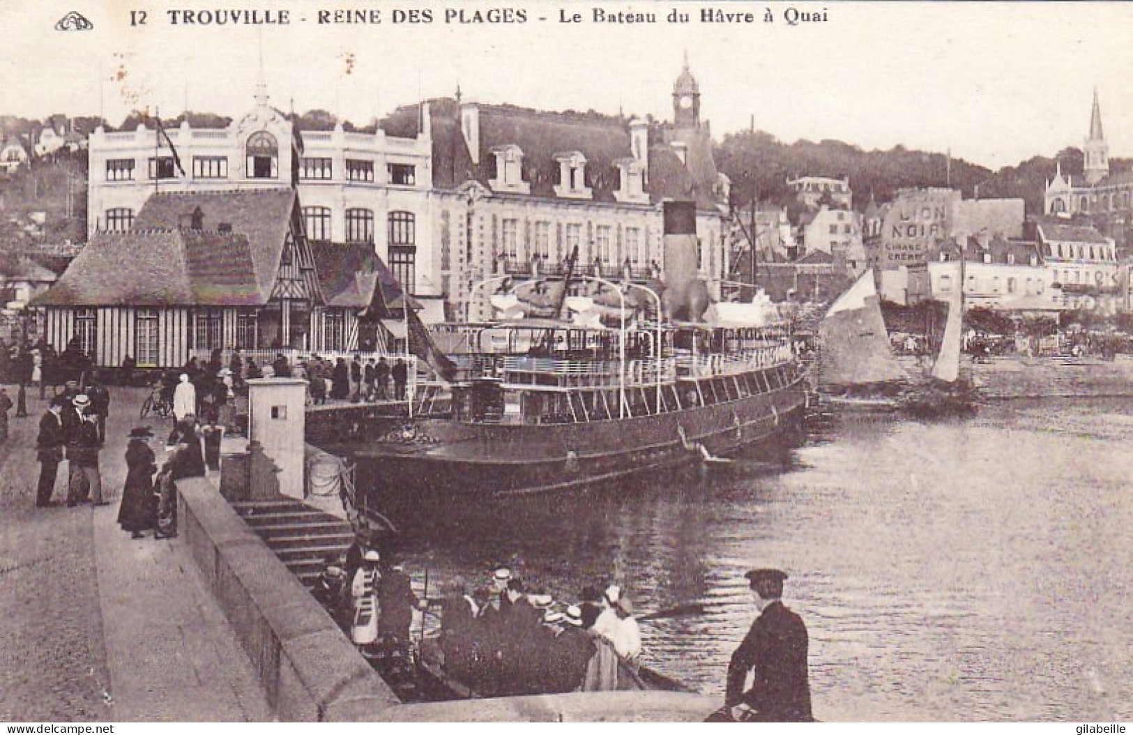 14 -  TROUVILLE -  Le Bateau Du Havre A Quai - Trouville