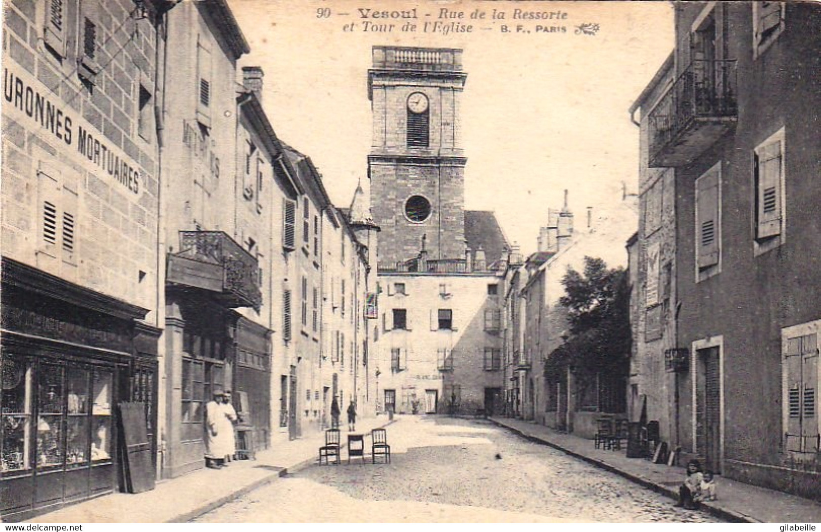 70 - VESOUL - Rue De La Ressorte Et Tour De L'église - Vesoul