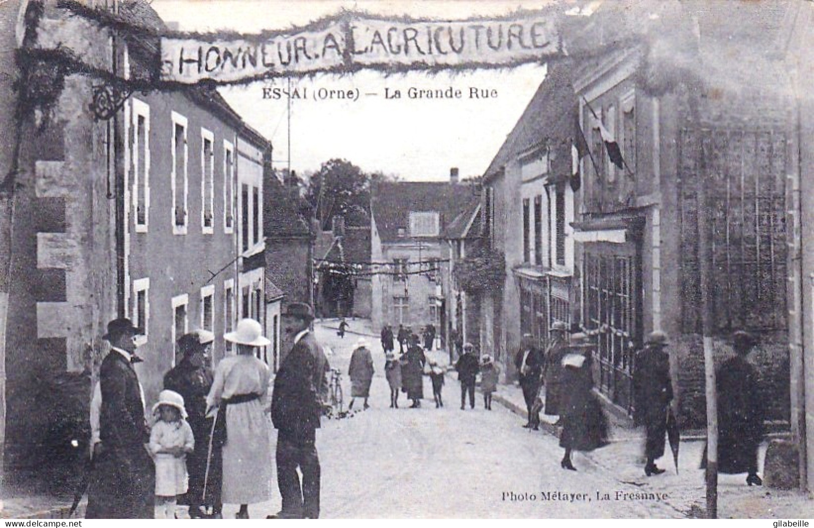 61 - Orne - ESSAY - ESSAI - La Grande Rue - Honneur A L'agriculture - Otros & Sin Clasificación
