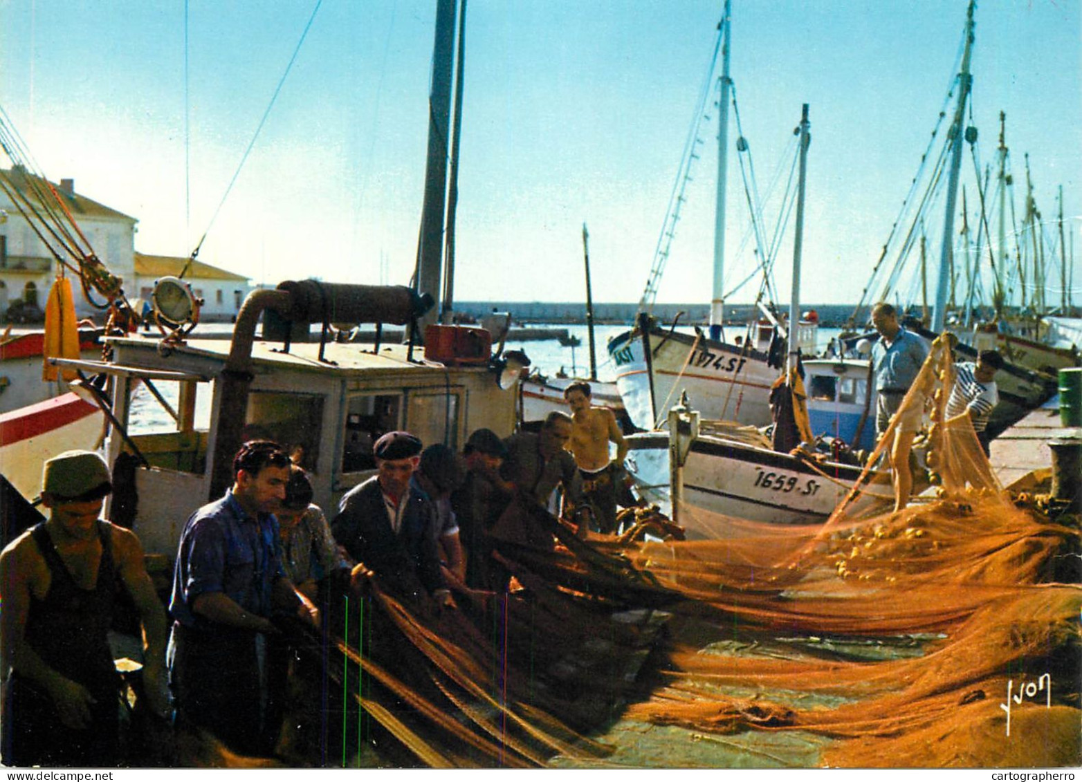 Navigation Sailing Vessels & Boats Themed Postcard Herault Sete Fisherman Harbour - Voiliers
