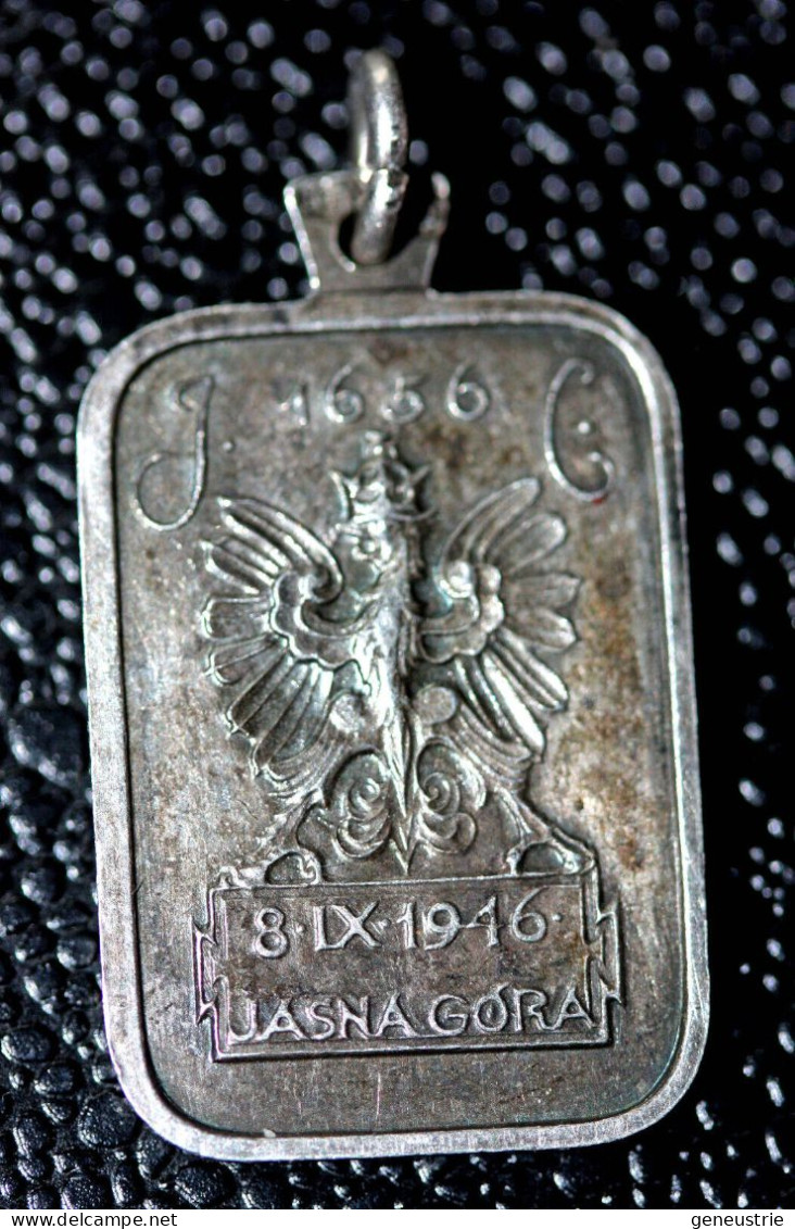 Pendentif Médaille Religieuse Milieu XXe Argent "Sanctuaire De Jazna Gora (Pologne) 8 Septembre 1946" Religious Medal - Religión & Esoterismo