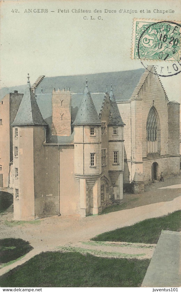 CPA Angers-Petit Château Des Ducs D'Anjou Et La Chapelle-42-RARE       L2882 - Angers