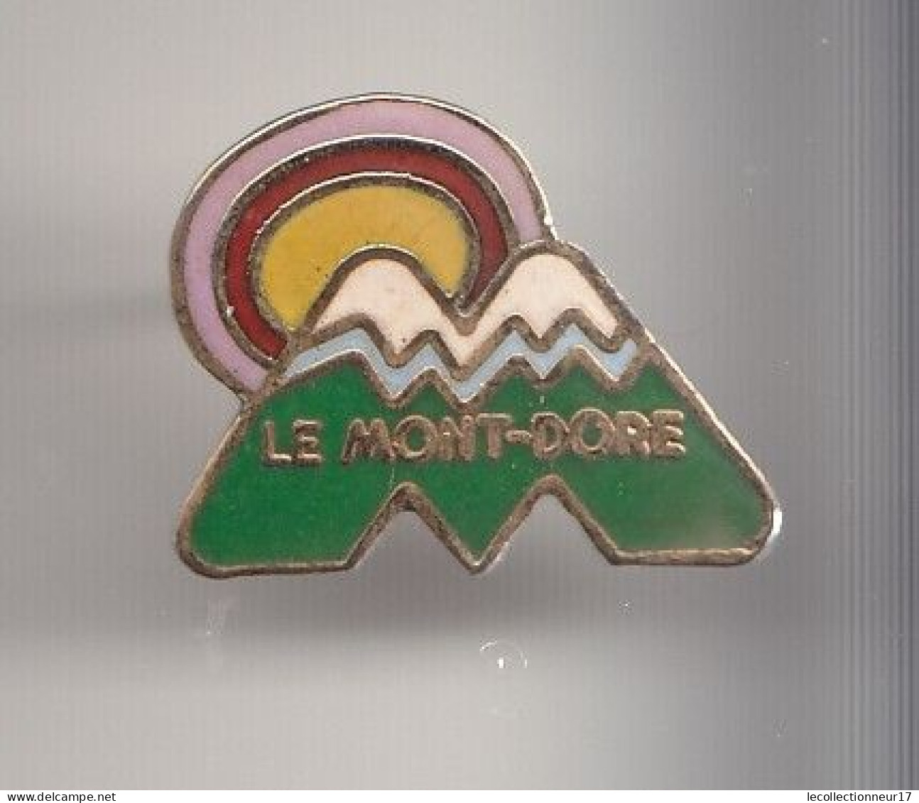 Pin's Le Mont Doré Réf 7989JL - Villes