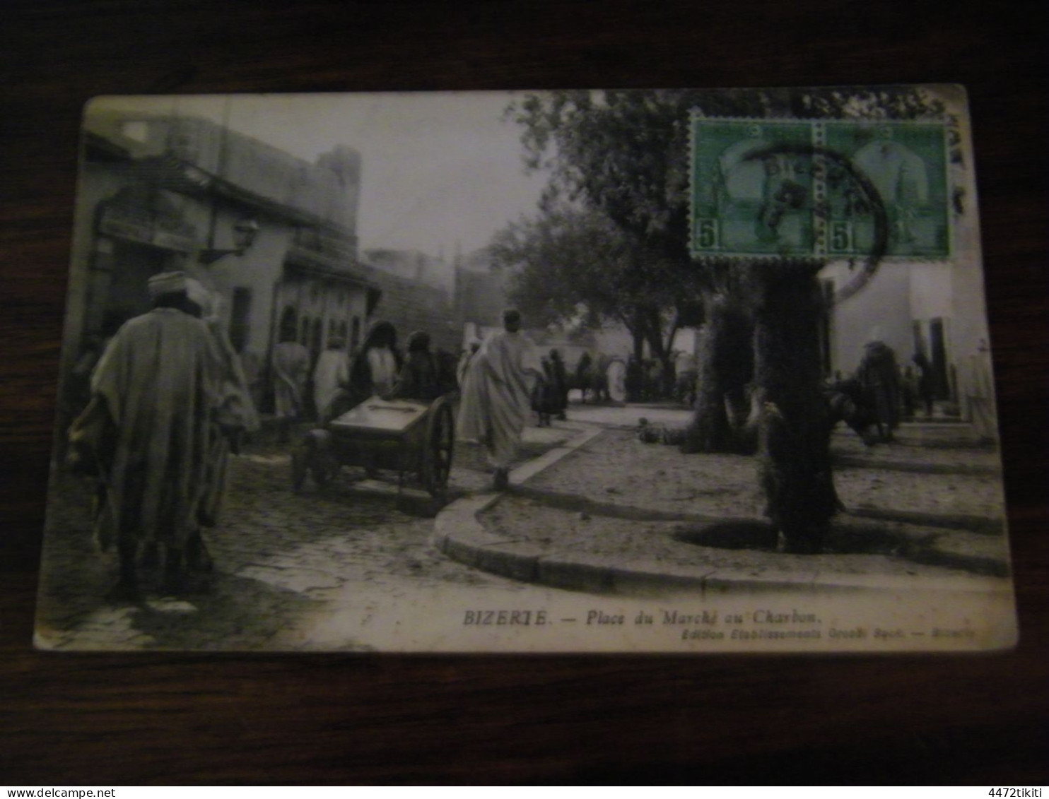 CPA - Afrique - Tunisie - Bizerte - Place Du Marché Au Charbon - Animation - 1914 - SUP (HV 85) - Tunesië