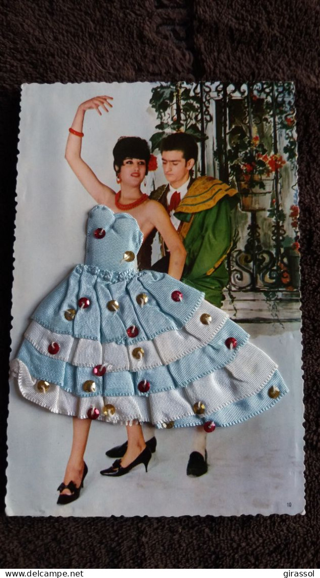 CARTE  BRODEE FOKLORE FOLKLORIQUE ESPAGNE ESPAGNOLE  COUPLE DANSE PHOTO ED MANU - Embroidered