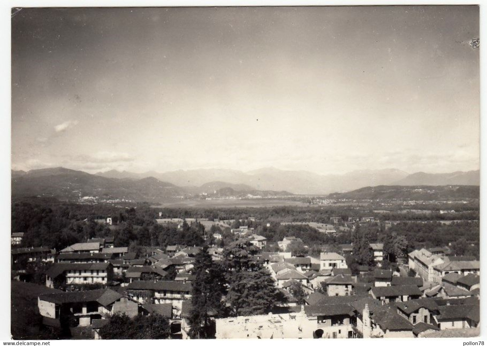 BORGOTICINO - NELLO SFONDO LAGO MAGGIORE - NOVARA - 1958 - Novara