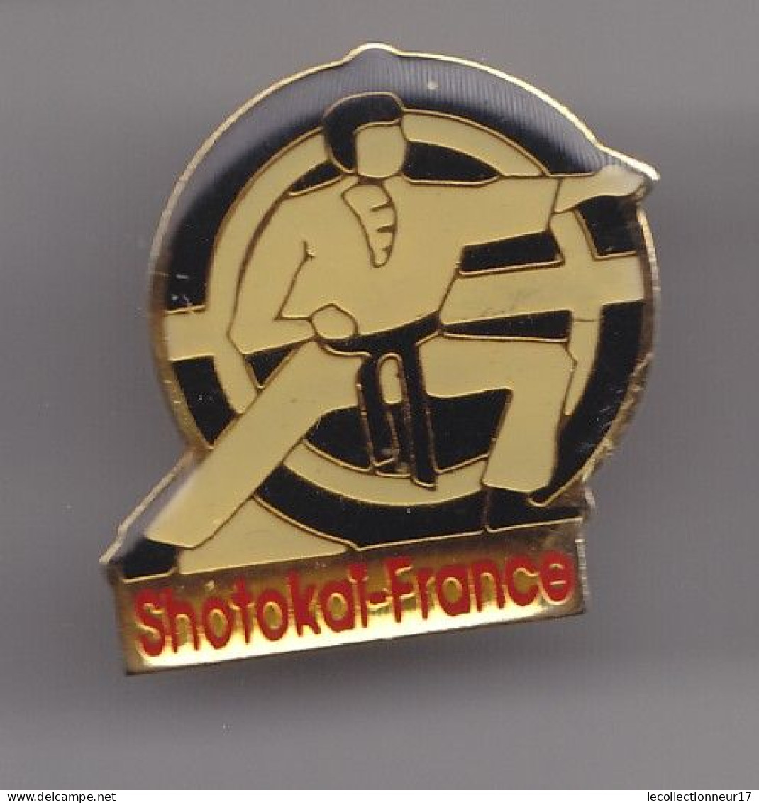 Pin's Shotokai France  Karaté Réf 7986JL - Sonstige & Ohne Zuordnung