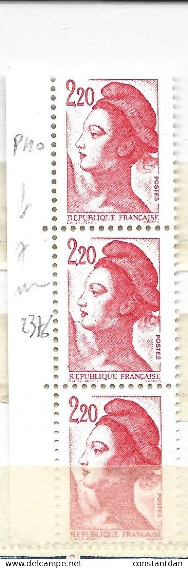 FRANCE N°2376 2.20 ROUGE TYPE LIBERTE PHOSPHORE A CHEVAL BANDE DE 3 NEUF SANS CHARNIERE - Ongebruikt