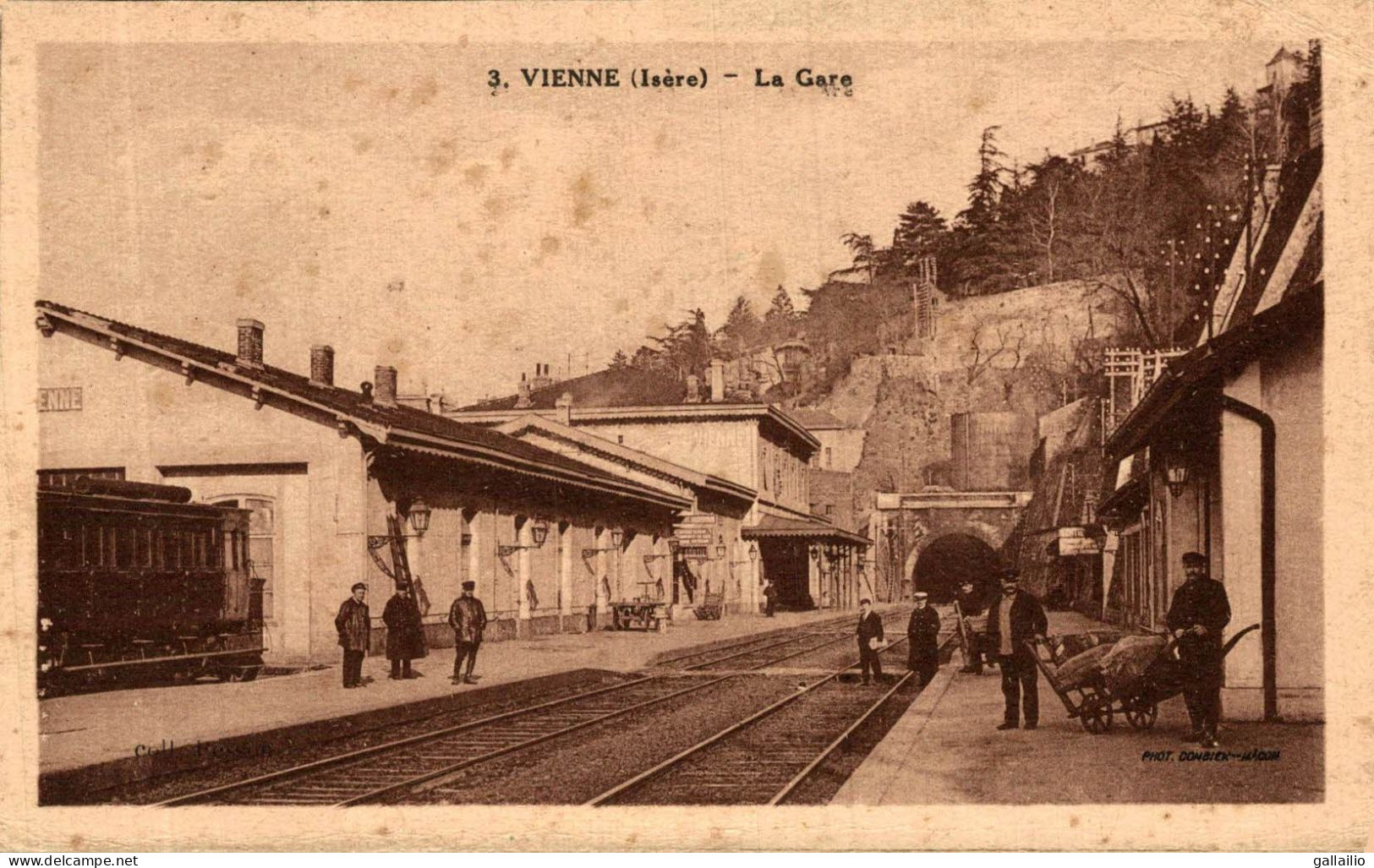 VIENNE LA GARE - Vienne