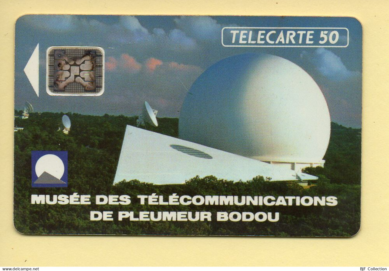 Télécarte 1992 : PLEUMEUR BODOU / 50 Unités / Numéro 39690 / 04-92 (voir Puce Et Numéro Au Dos) - 1992