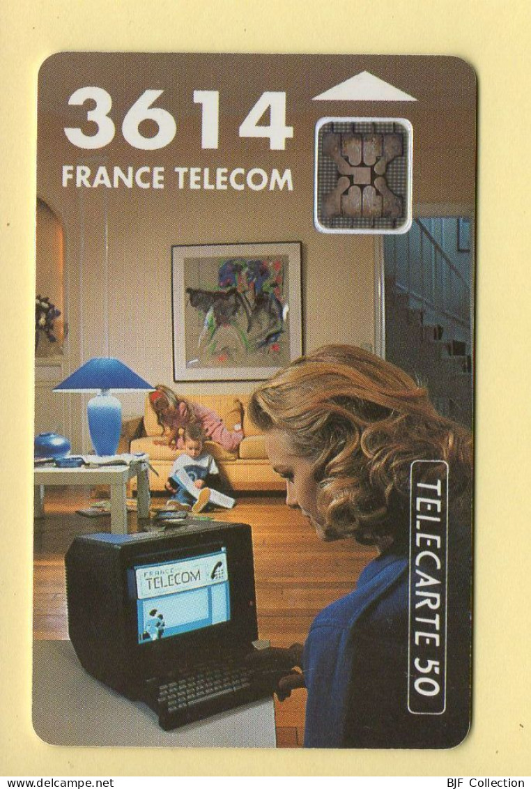 Télécarte 1992 : 3614 FRANCE TELECOM / 50 Unités / Numéro 43223 / 09-92 (voir Puce Et Numéro Au Dos) - 1992