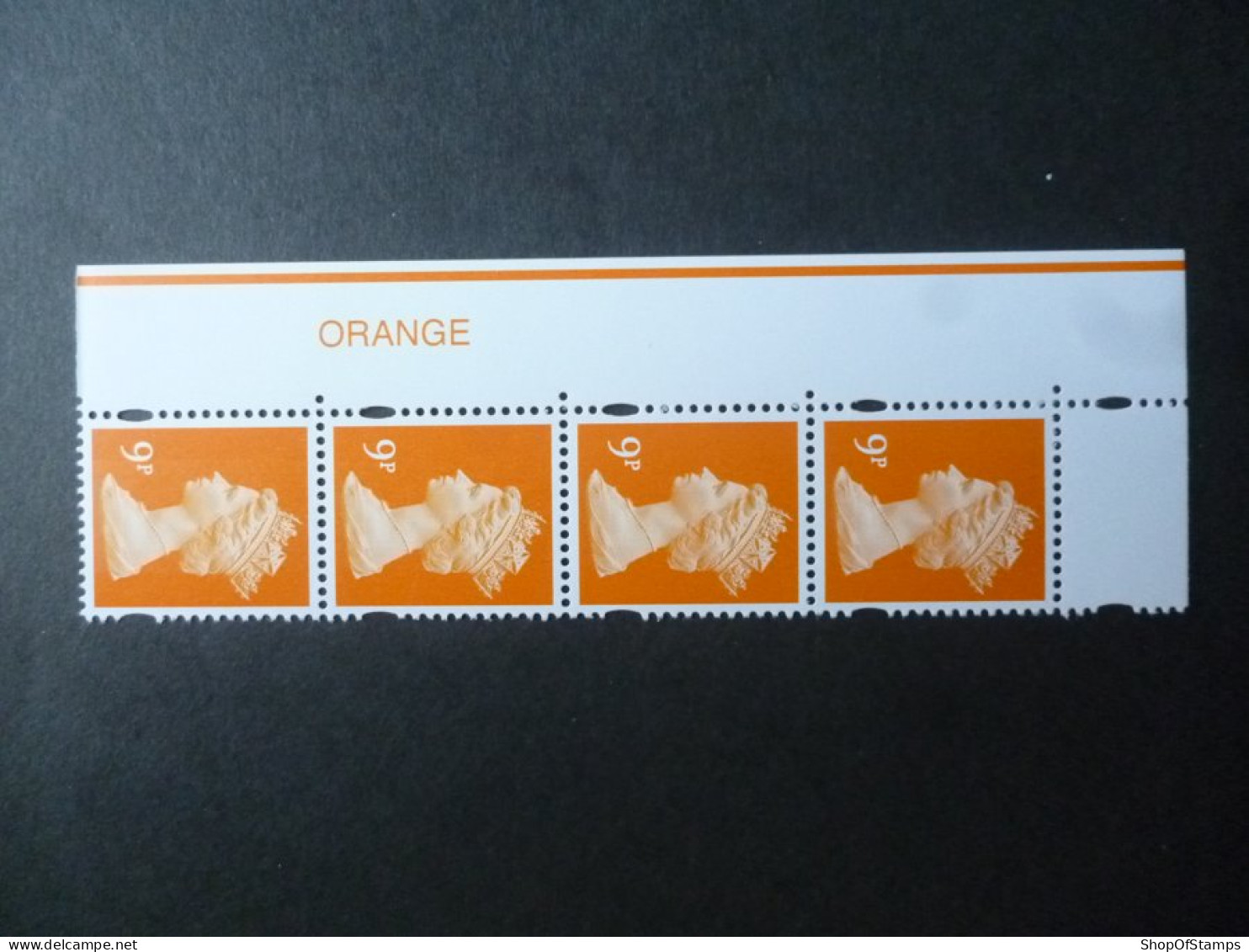 GREAT BRITAIN 9p STRIP OF 4 WITH MARGIN IMPRINT ORANGE - Stamped Stationery, Airletters & Aerogrammes