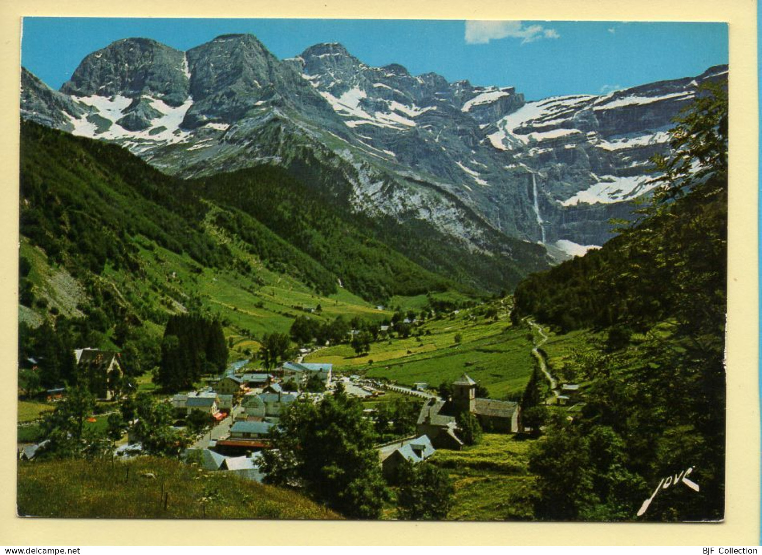 65. GAVARNIE – Le Village Et Le Cirque / Vue Générale (voir Scan Recto/verso) - Gavarnie