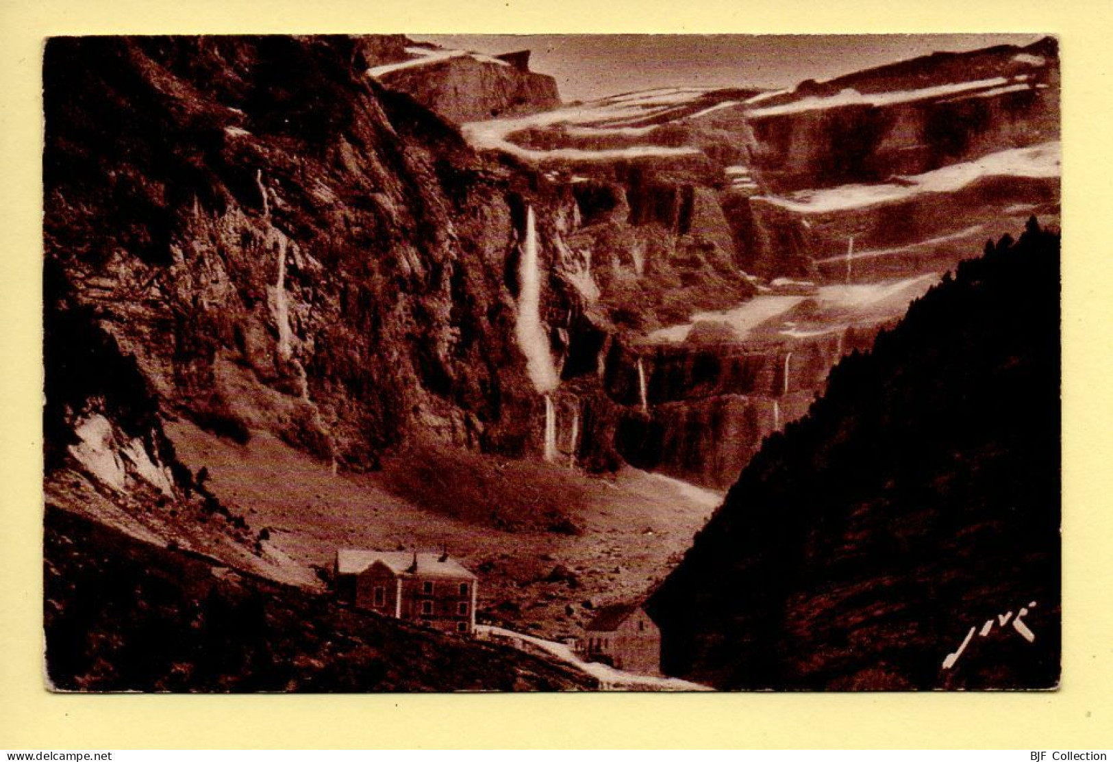 65. GAVARNIE – Le Cirque Et Ses Cascades (voir Scan Recto/verso) - Gavarnie