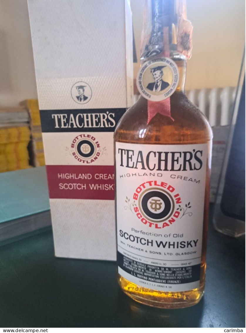 TEACHER'S HIGHLAND CREAM CON SCATOLA - Whisky