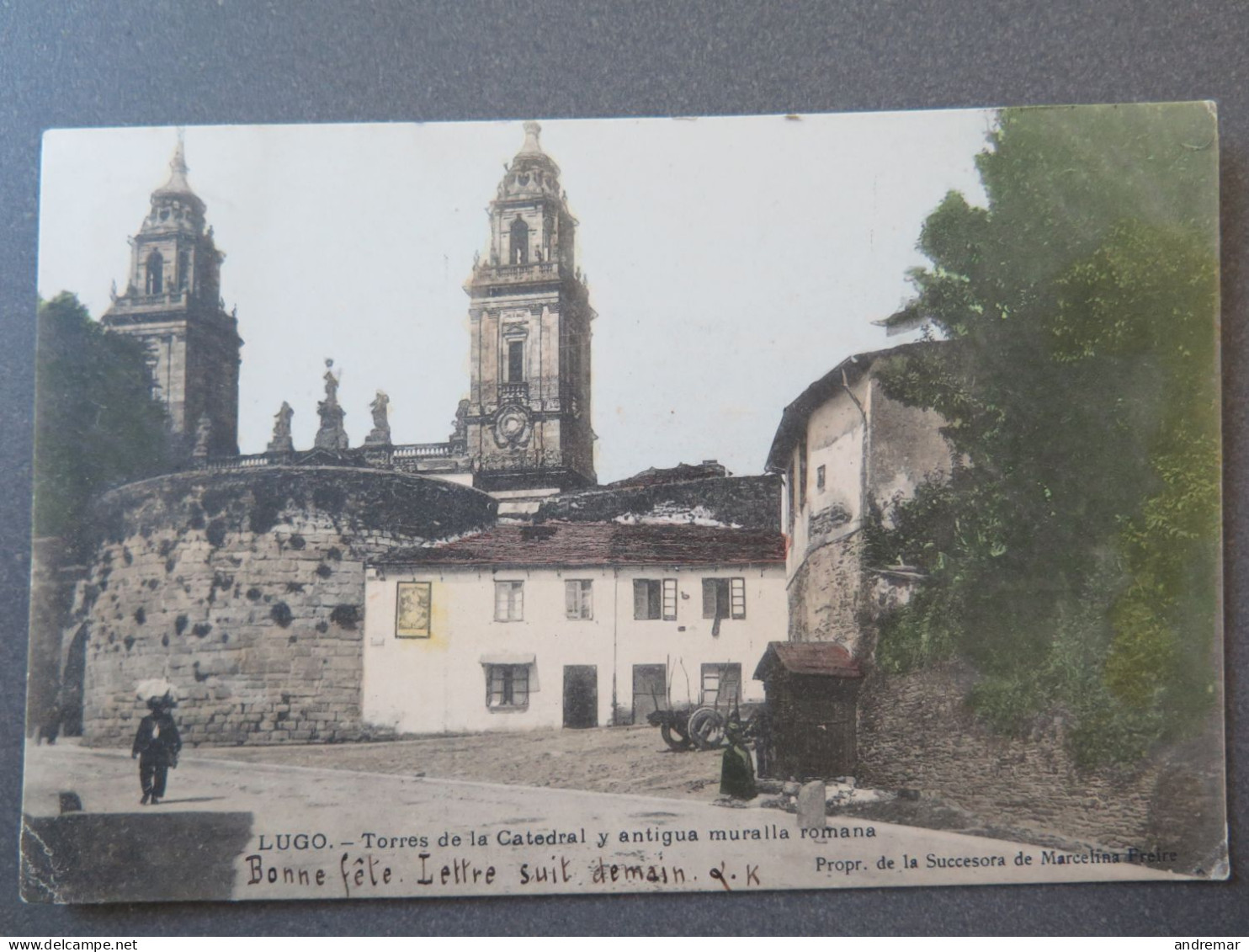 LUGO - TORRES DE LA CATEDRAL Y ANTIGUA MURALLA ROMANA - Lugo