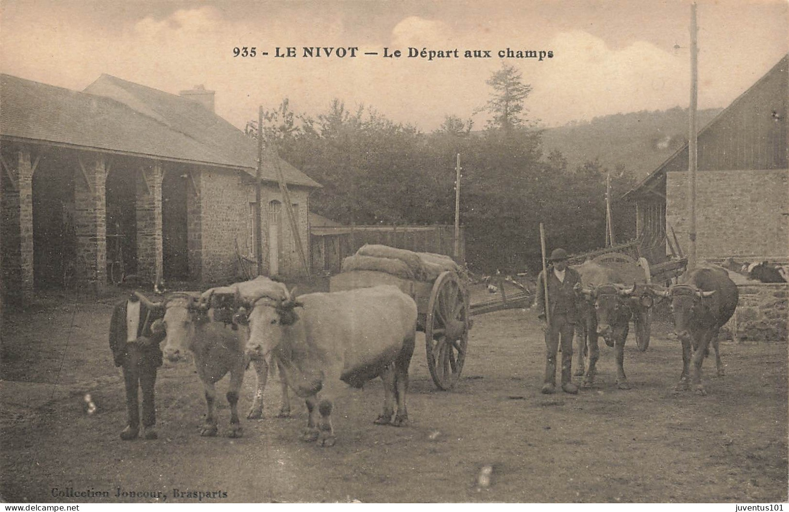 CPA Lopérec-Le Nivot-Le Départ Aux Champs-935-Attelages      L2884 - Autres & Non Classés