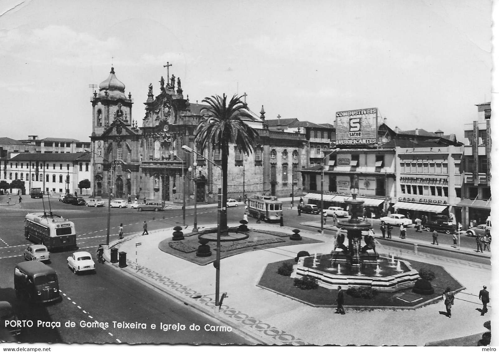 Portugal - Porto - Praça De Gomes Teixeira E Igreja Do Carmo. (Postal Escrito Em 28-8-1962) - Porto