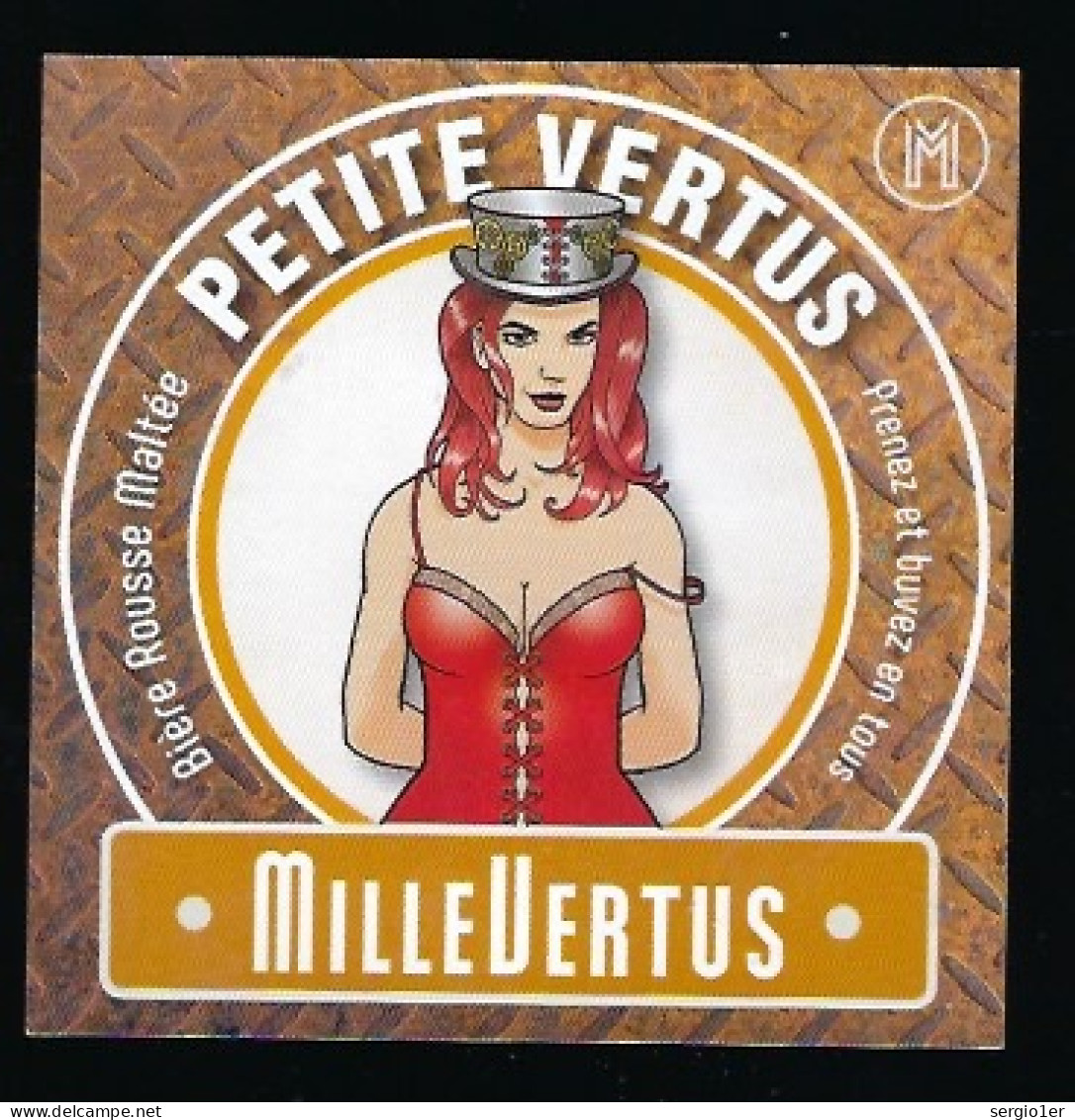 étiquette Bière Belge: Biere Rousse Maltée  Petite Vertus 4,7°% Brasserie Millevertus à Tintigny " Femme" - Cerveza
