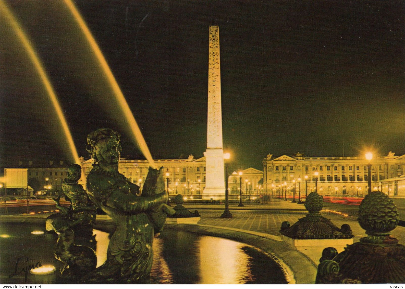 CPM - P - PARIS - LA PLACE DE LA CONCORDE LA NUIT - Squares