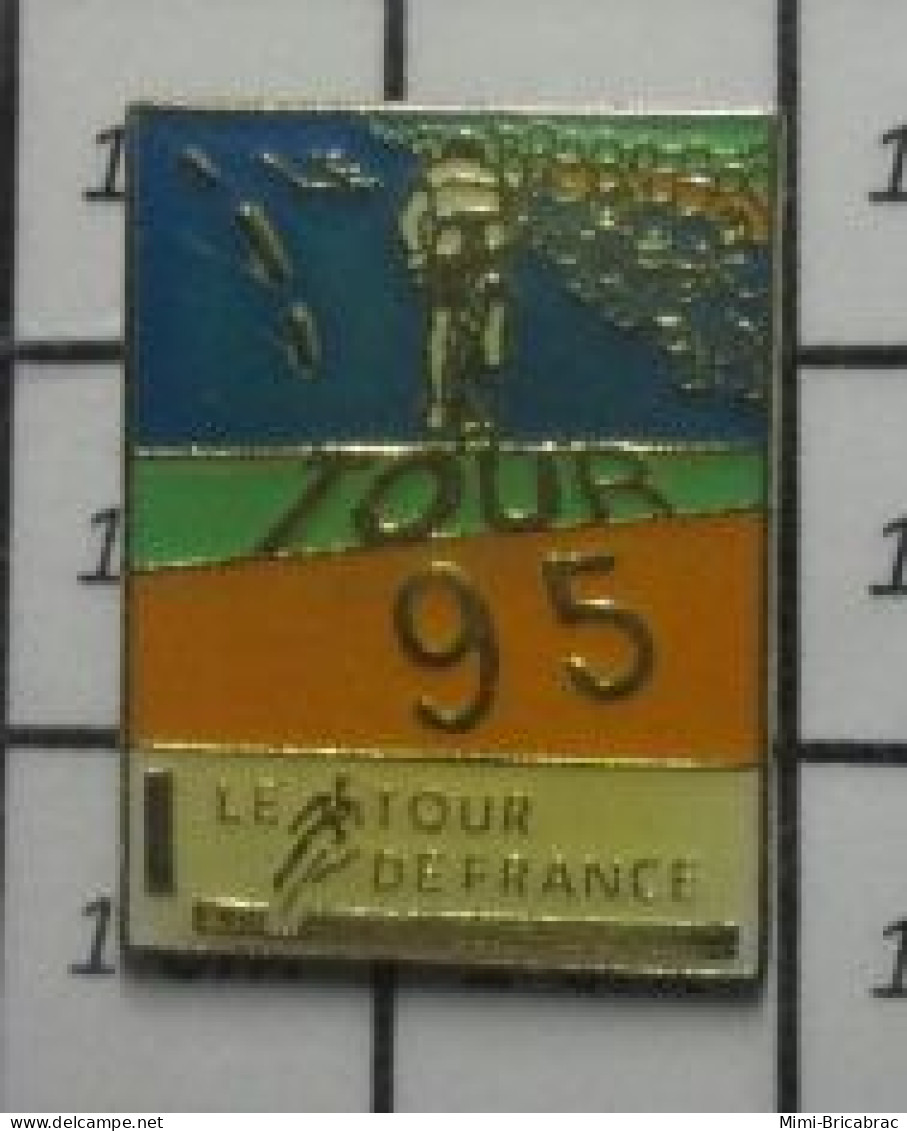 3517 Pin's Pins / Beau Et Rare / SPORTS / CYCLISME TOUR DE FRANCE 95 Par AB ARTHUS BERTRAND ? - Ciclismo