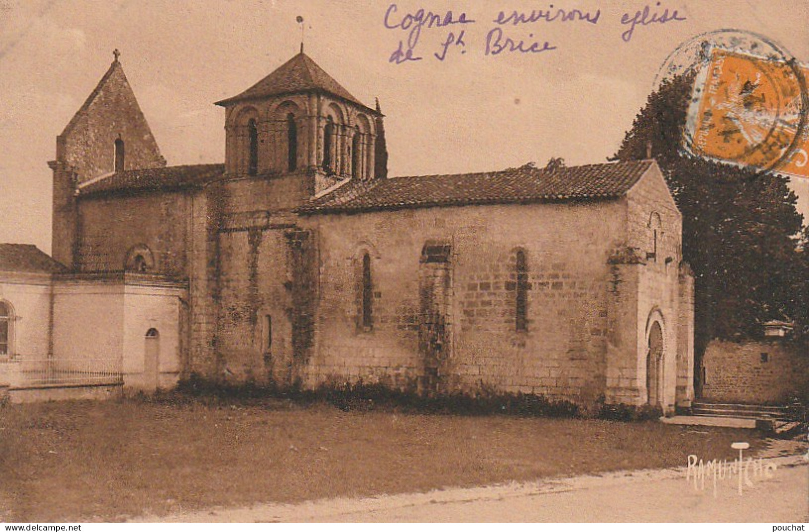 ZY 28-(16) EGLISE ROMANE DE ST BRICE  PRES COGNAC - 2 SCANS - Other & Unclassified