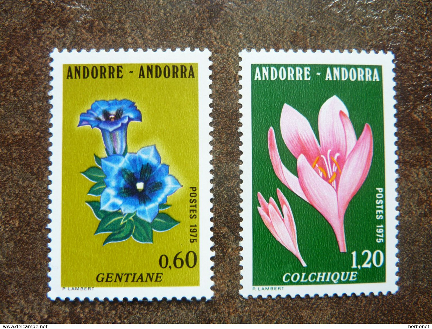 1975  Gentiane Et Colchique  FLOWERS ** MNH - Unused Stamps