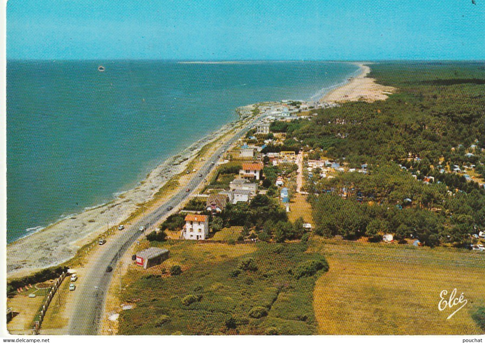 ZY 29-(17) ROYAN - LA GRANDE COTE - AU FOND , BONNE ANSE - VUE AERIENNE - 2 SCANS - Royan