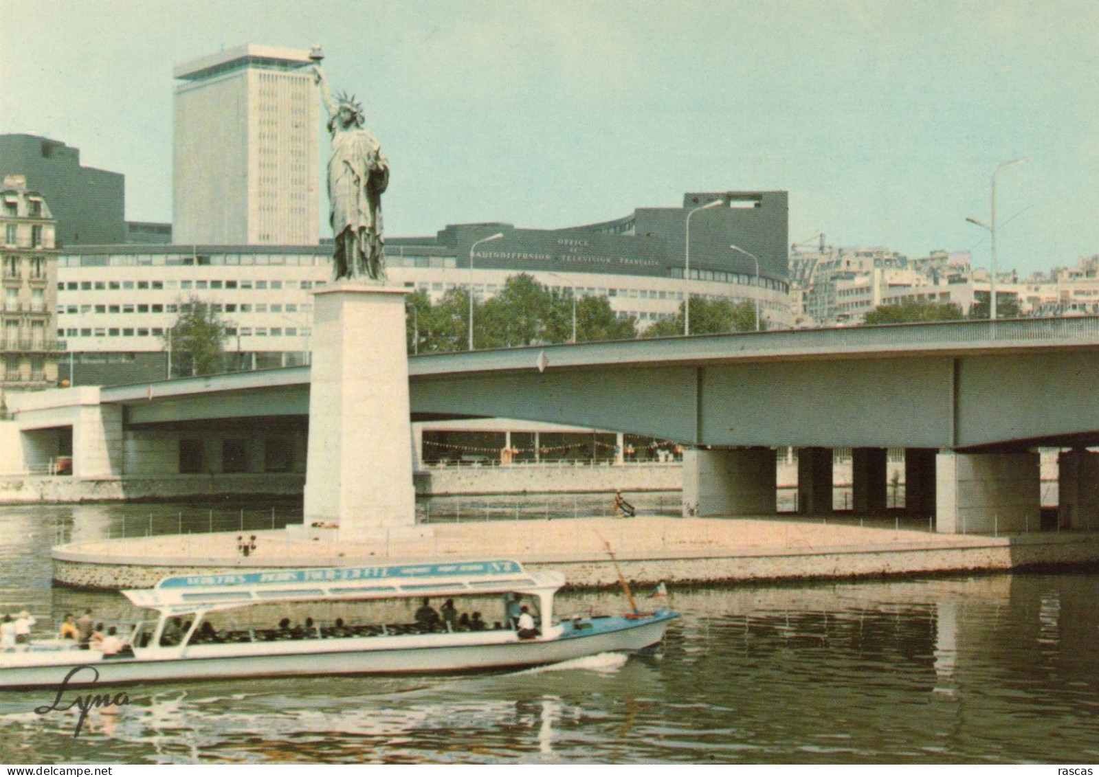 CPM - P - PARIS - LA SEINE AU PONT DE GRENELLE - LA STATUE DE LA LIBERTE - BATEAU - Bridges
