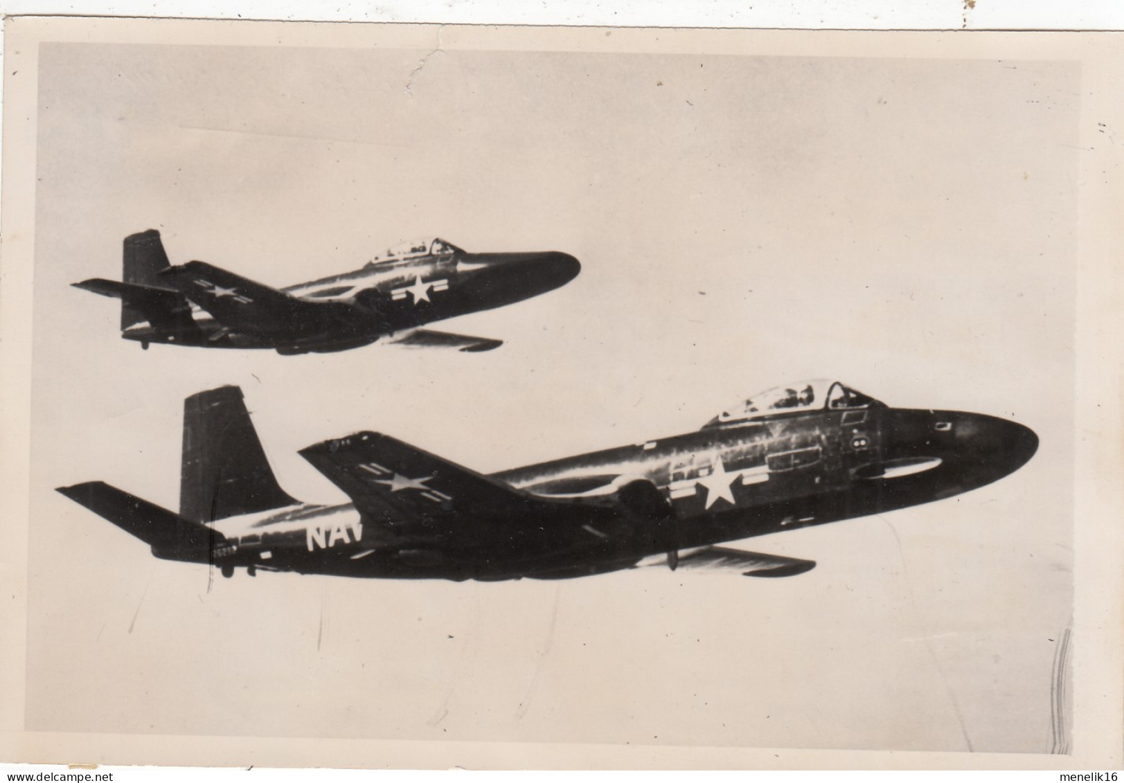 Photo - McDonnell F2H-3 Banshee (1° Plan) - McDonnell F2H-2 Banshee (second Plan) - United Press - Luftfahrt